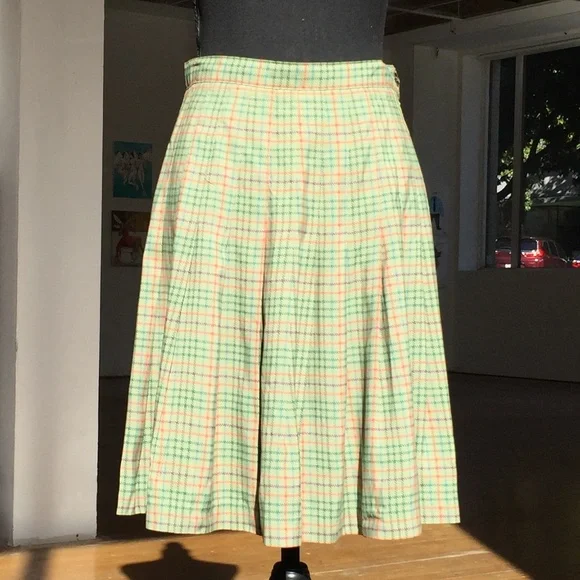Olive/orange Tartan plaid pleated skirt - Picture 4 of 4